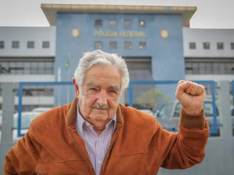 Pepe Mujica, ex-presidente do Uruguai, anuncia luta contra tumor no esôfago: “A vida é uma aventura”
