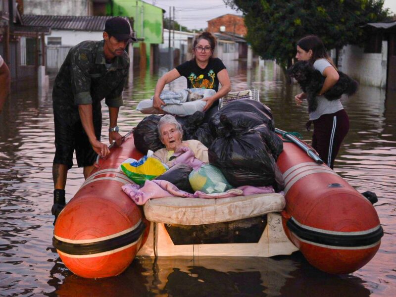 ‘Tragédias climáticas estão ocorrendo mais cedo que o previsto”, alerta Carlos Nobre
